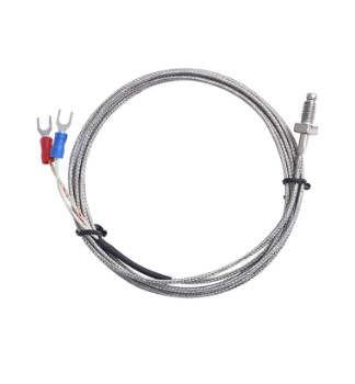 How does the Versatile Thermocouple improve temperature control accuracy and efficiency in industrial production?